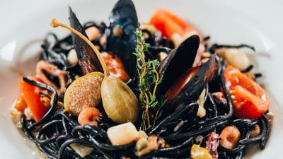 Hải Sản Tươi Sống, Tươi Ngon Thượng Hạng